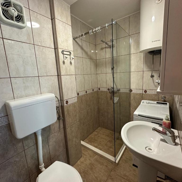 Apartments Suzana - Two-Bedroom Apartment - 8