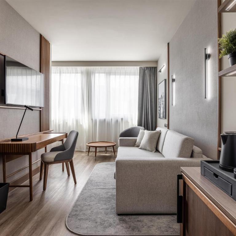 Radisson Blu Hotel, Florence - Junior Suite - 4