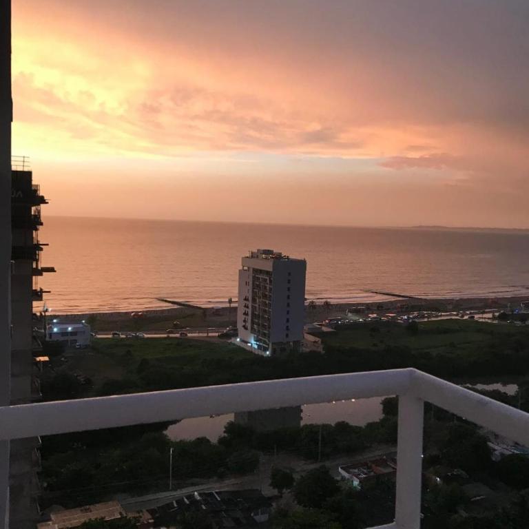 New Sea View Torre 811 - Apartamento de 3 dormitorios - 2