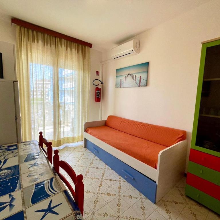 Colorful studio with shared pool - Monolocale - 6