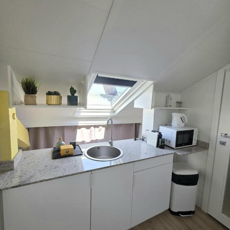 Cosy sous les toits - Nice Gare - 2 pers - Appartement 1 Chambre - 2