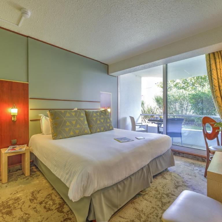 Hôtel Point France - Chambre Familiale avec Balcon - 4