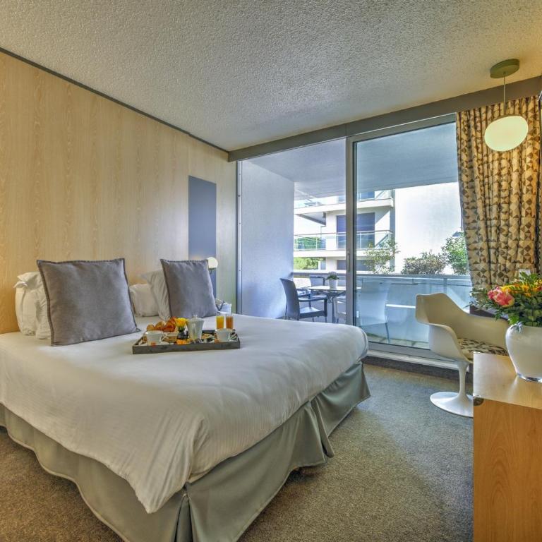 Hôtel Point France - Chambre Double avec Balcon - 1