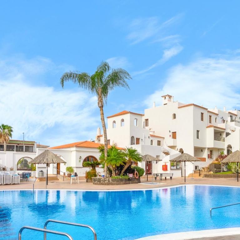 Luxury house with 3 bedrooms and ocean and mountain views - Apartamento de 3 dormitorios con vistas al mar - 1