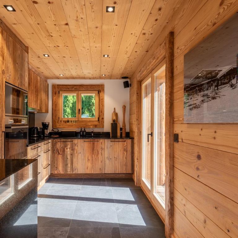 Chalet Ysalpe - Vue montagne hammam sauna jacuzzi et salle cinéma - Chalet - 10