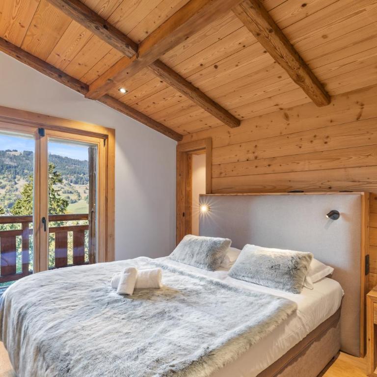Chalet Ysalpe - Vue montagne hammam sauna jacuzzi et salle cinéma - Chalet - 23