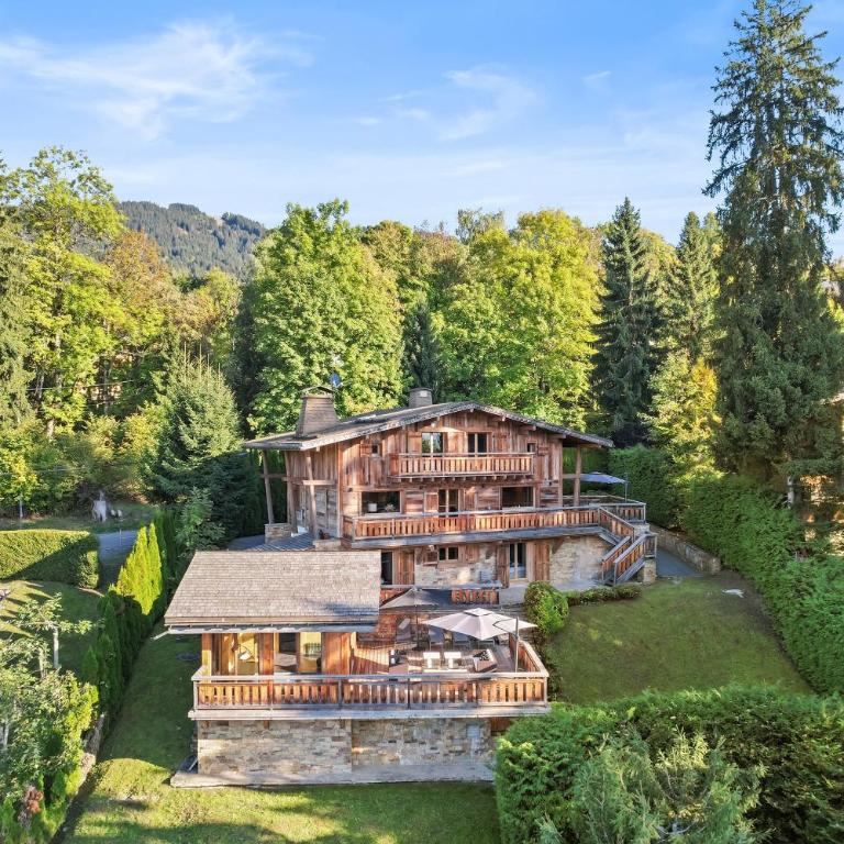 Chalet Ysalpe - Vue montagne hammam sauna jacuzzi et salle cinéma - Chalet - 38