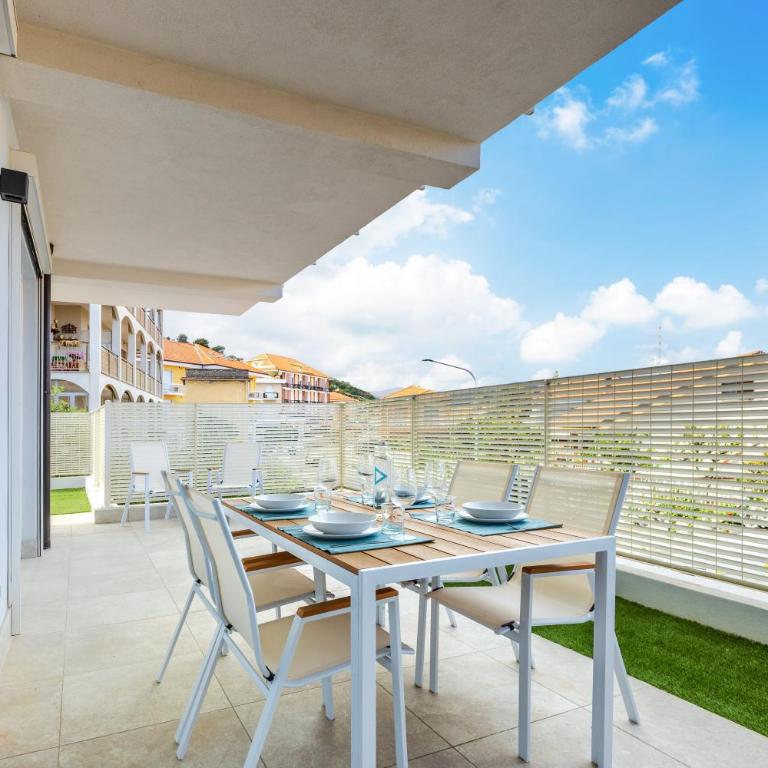 Hostdomus-La casa degli artisti-Michelangelo-Giotto-Raffaello - Appartamento con 2 Camere da Letto e Vista Giardino - 24