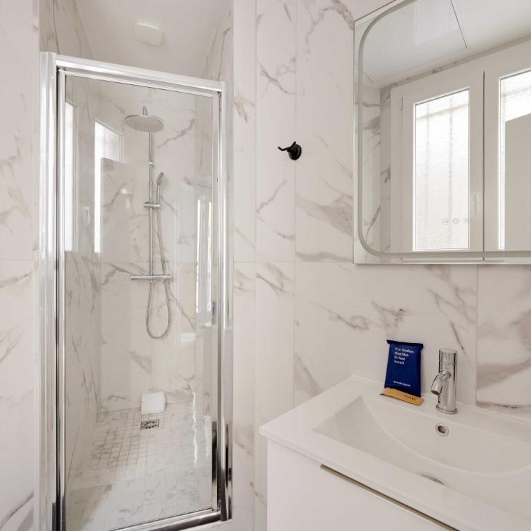 Superb apt a c – 2BR 6P – St Germain-des-Prés - Appartement - 13