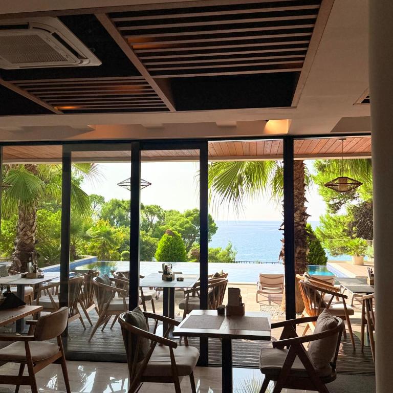 Pino Boutique Hotel - Deluks Soba sa Bračnim Krevetom (King-size) - 3