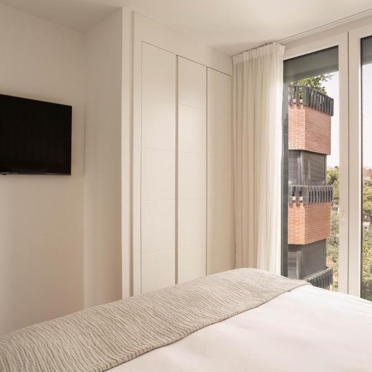 Arturo Soria Luxe en Madrid - Two-Bedroom Deluxe Apartment - 12