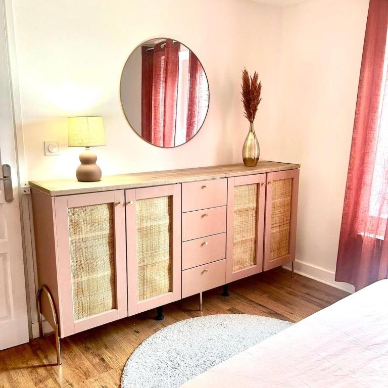 Le Paisible - Duplex 5 pers, Parking, Terrasse et Vue lac - Appartamento con 1 Camera da Letto - 16