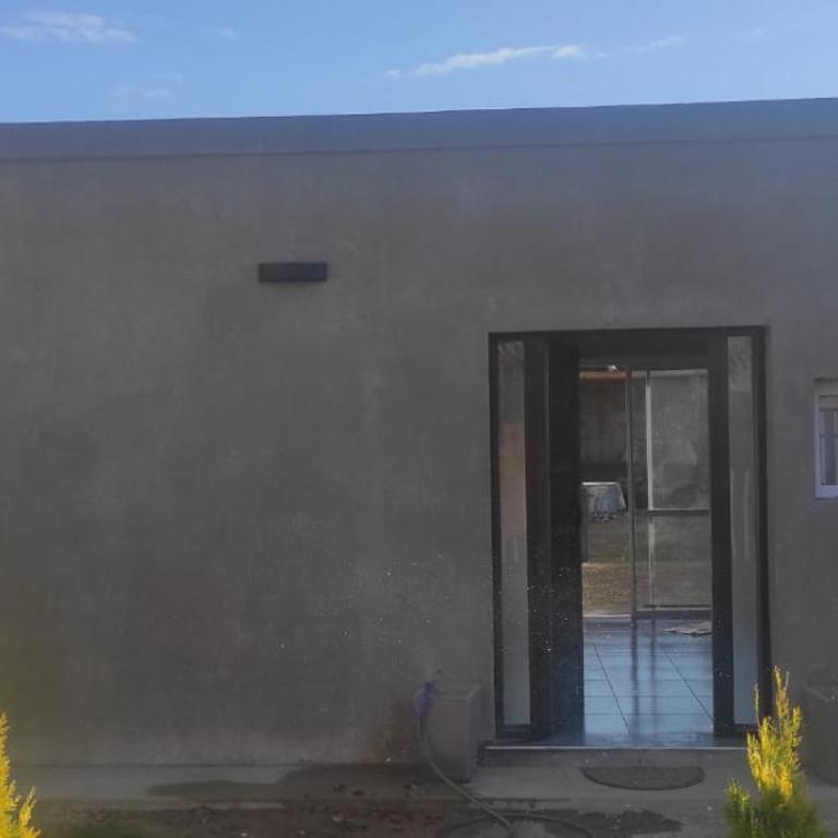 Queen's Cross - Two-Bedroom House - 12