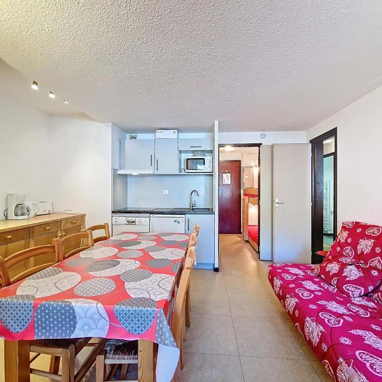 Appartement cosy à La Clusaz - 6 pers, Animaux acceptés et Wifi - FR-1-818-15 - Apartamento - 4