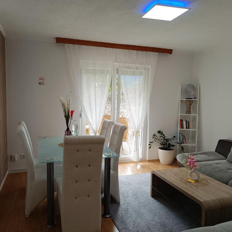 Ella Ferienwohnung - Apartment mit 2 Schlafzimmern - 15