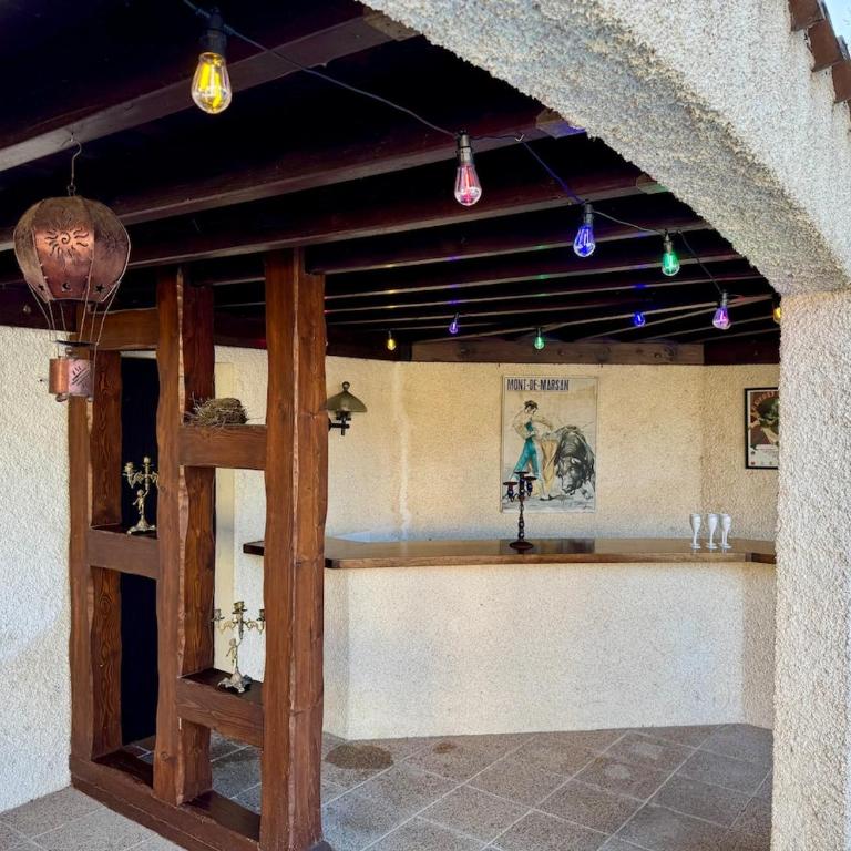 Villa atypique avec piscine 12x6 4 chambres pour 9 personnes proche Golf dans parc arbore - Villa - 36