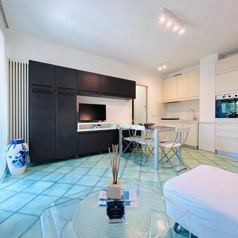Martinelli Home Apartment -Flexrent Immobiliare Abissinia - Two-Bedroom Apartment - 1