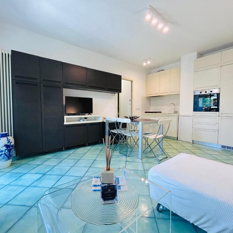 Martinelli Home Apartment -Flexrent Immobiliare Abissinia - Two-Bedroom Apartment - 2