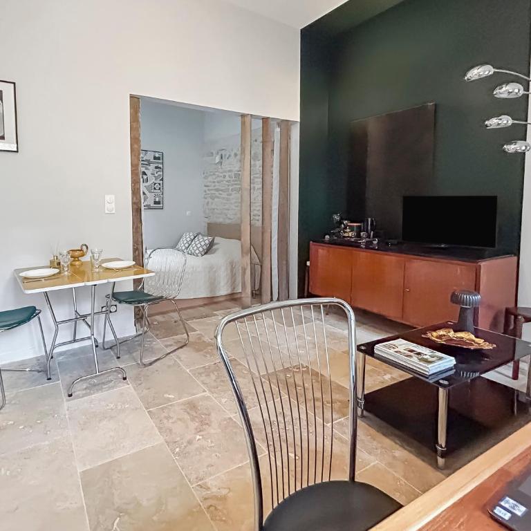 Appartement T2 Charmant en Centre-ville de Dijon - Apartamento de 1 dormitorio - 14