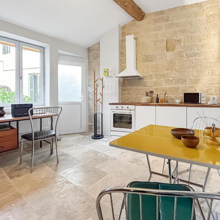 Appartement T2 Charmant en Centre-ville de Dijon - Apartamento de 1 dormitorio - 18