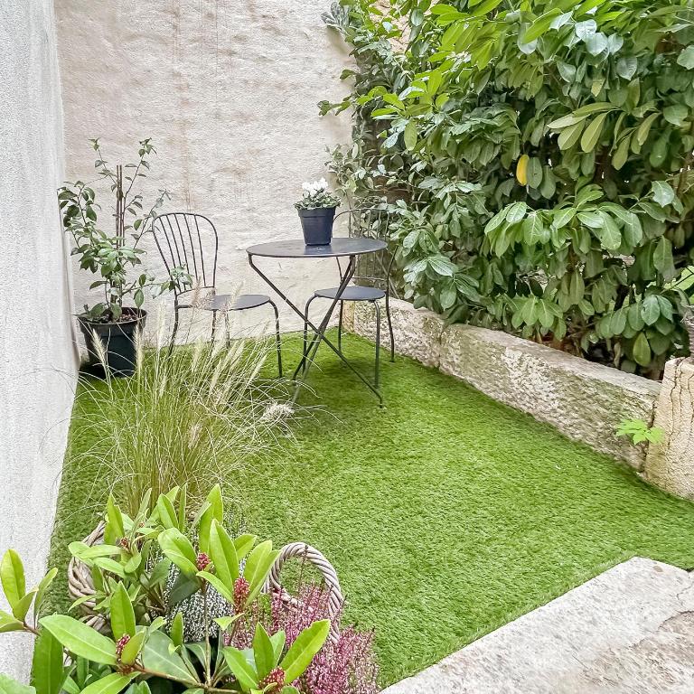 Appartement T2 Charmant en Centre-ville de Dijon - Apartamento de 1 dormitorio - 37