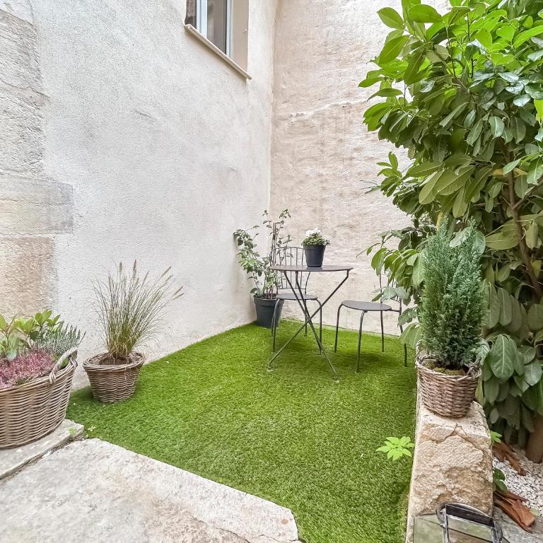 Appartement T2 Charmant en Centre-ville de Dijon - Apartamento de 1 dormitorio - 34