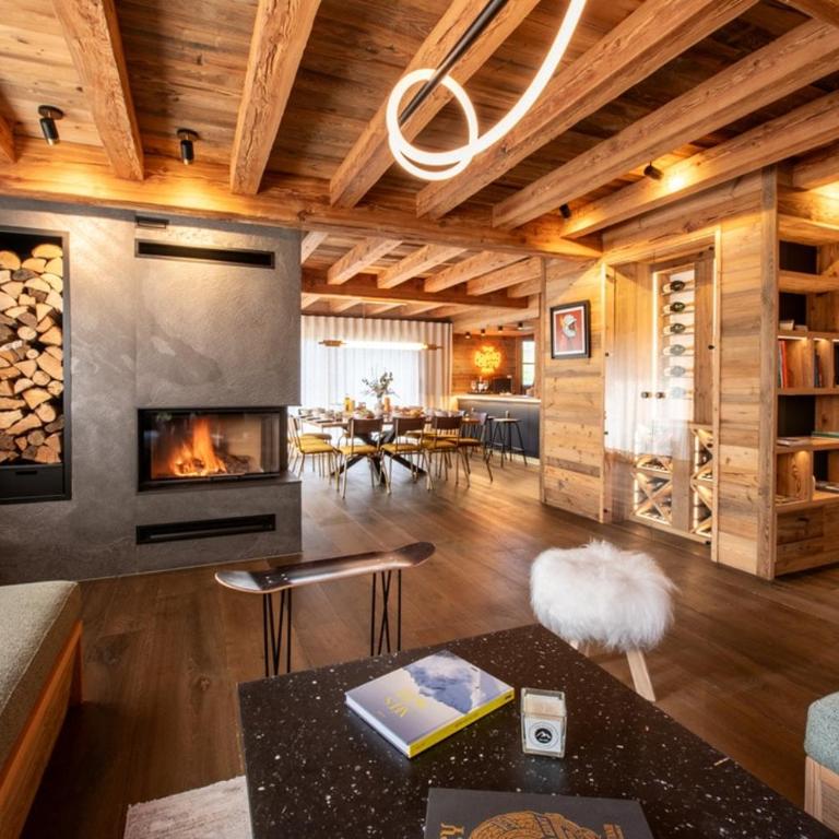 CHALET WHA, pied des pistes - 12 personnes - Chalet Superior - 1