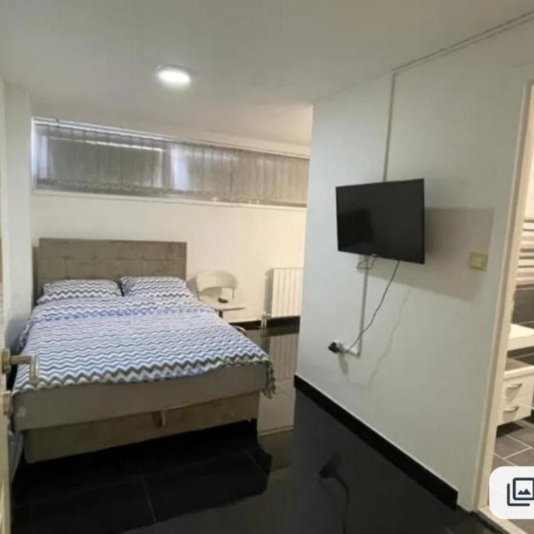 EM Apartments - Deluks Studio Apartman - 4