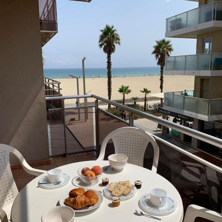 Magnifique appartement vue mer avec terrasse Canet Plage - One-Bedroom Apartment - 1
