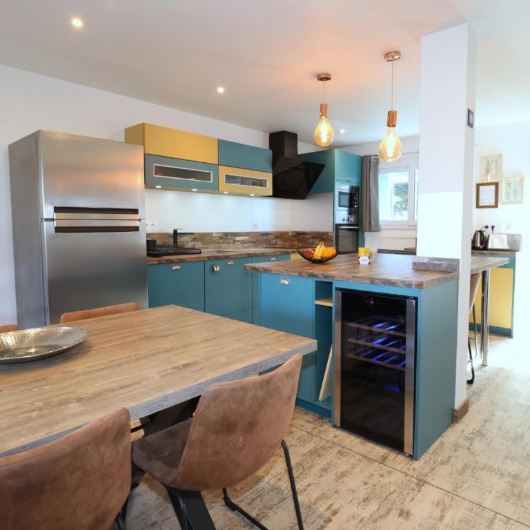 Le CapriBeach by TAH - Top emplacement & Parking - Two-Bedroom Apartment - 3