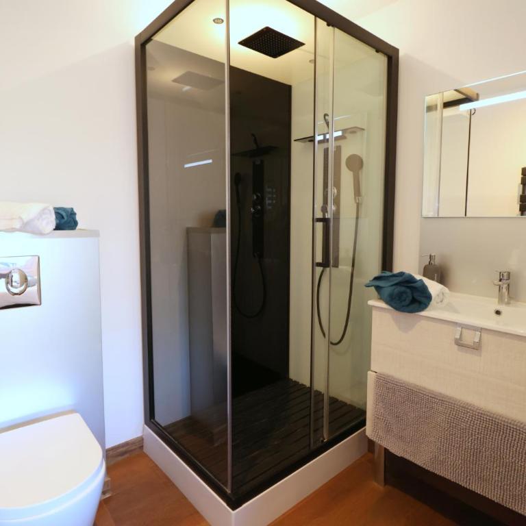 Le CapriBeach by TAH - Top emplacement & Parking - Two-Bedroom Apartment - 6