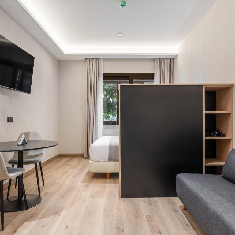 Dobo Madrid Ricardos - Studio - Disability Access - 3