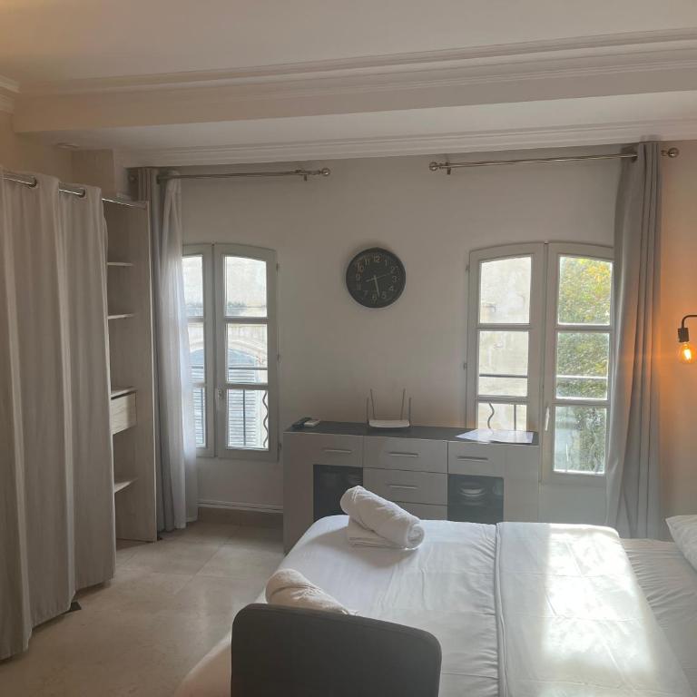 Paule - Studio climatisé au 3eme place pie 2pers - One-Bedroom Apartment - 3