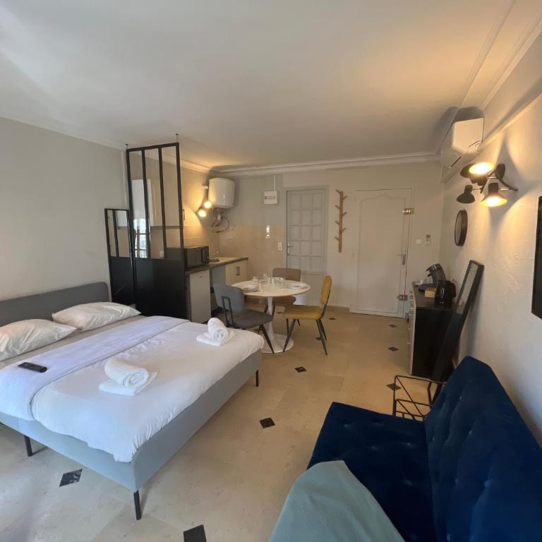Paule - Studio climatisé au 3eme place pie 2pers - One-Bedroom Apartment - 6