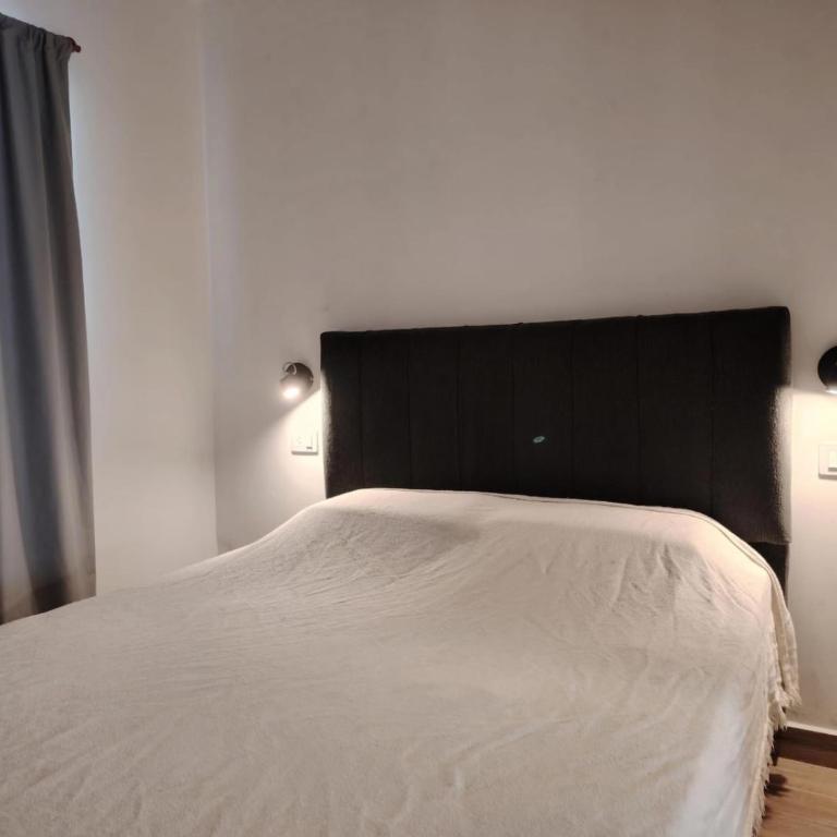 Mdq Bien al Sur Casa 3 pers - Estudio - 1