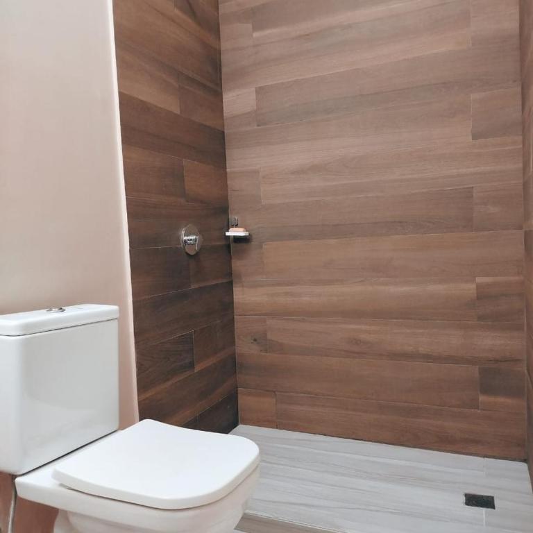 Hermosa casa nueva en Condominio a metros de Aqua village - Villa de 3 dormitorios - 33