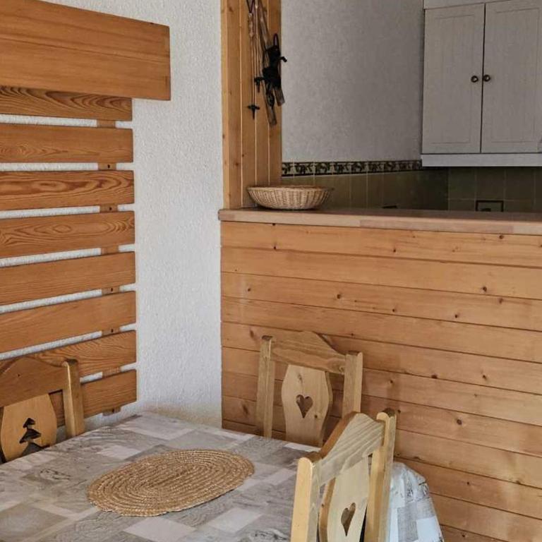 Appartement 4 pers. au pied des pistes avec balcon - Les Belleville - FR-1-574-31 - Monolocale - 10