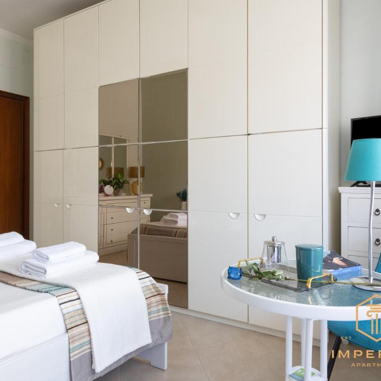 Imperium Aquaeductus - 5 min Metro, 8 Pax, 4 BDRM, 2 baths, A-C, park view - Appartamento con 4 Camere da Letto e Balcone - 12