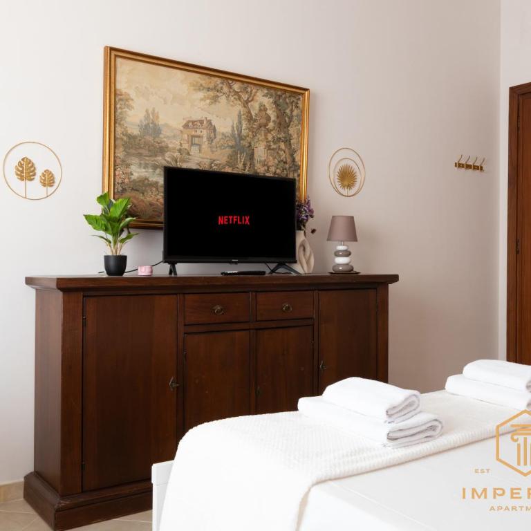 Imperium Aquaeductus - 5 min Metro, 8 Pax, 4 BDRM, 2 baths, A-C, park view - Appartamento con 4 Camere da Letto e Balcone - 23