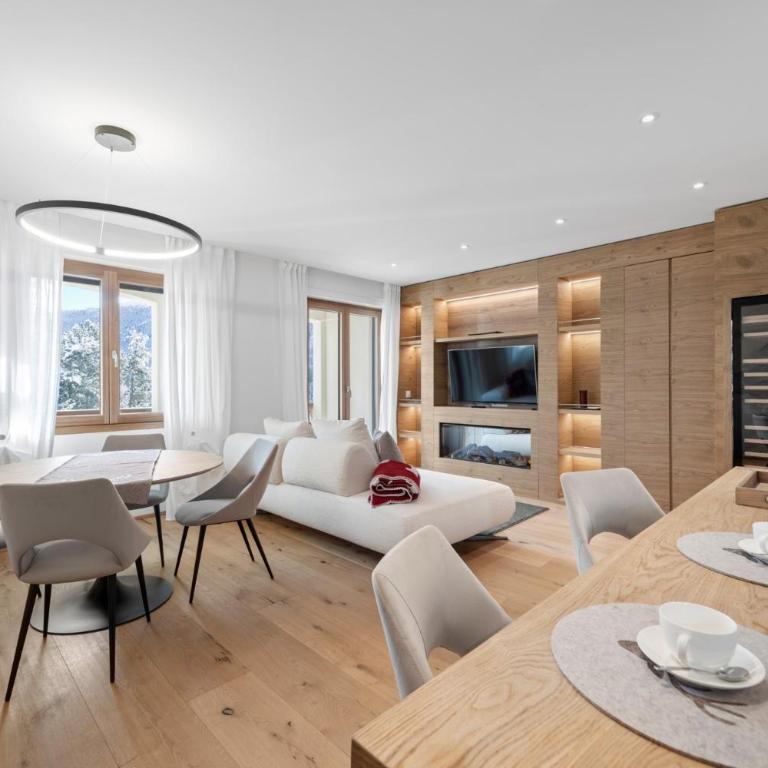 Luxury Lakeview Apartment in St Moritz Center - Two-Bedroom Apartment with Lake View - 1