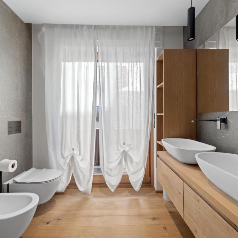 Luxury Lakeview Apartment in St Moritz Center - Two-Bedroom Apartment with Lake View - 24