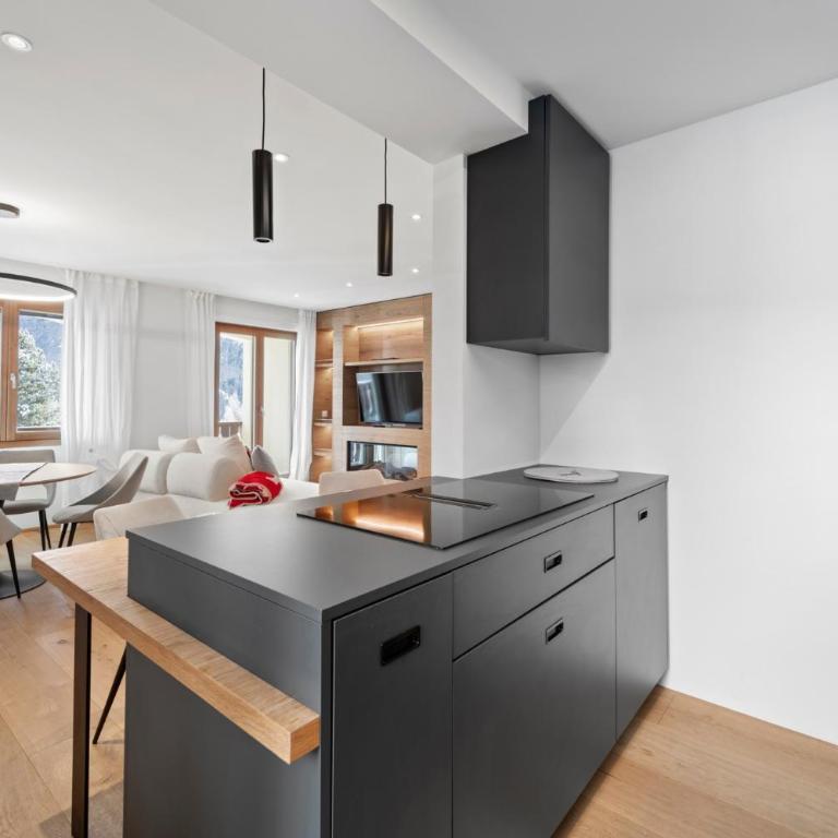 Luxury Lakeview Apartment in St Moritz Center - Two-Bedroom Apartment with Lake View - 6
