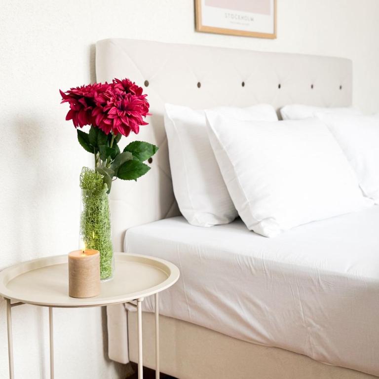Soft City Stay - Central Location - One-Bedroom Apartment - 1