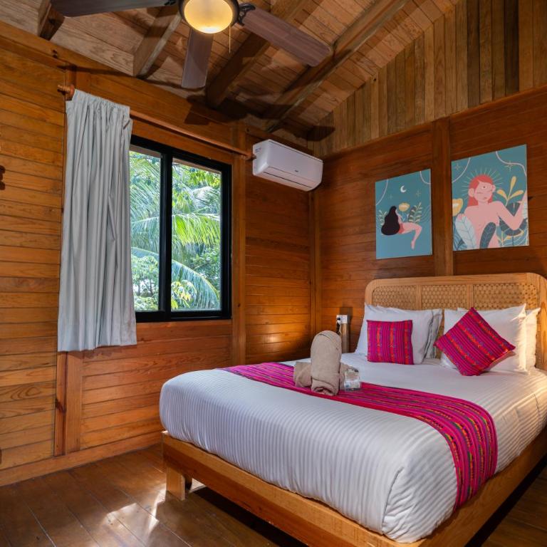 Nílu Isla Mujeres by Selina - Compact Private Room, Shared Bathroom - 5