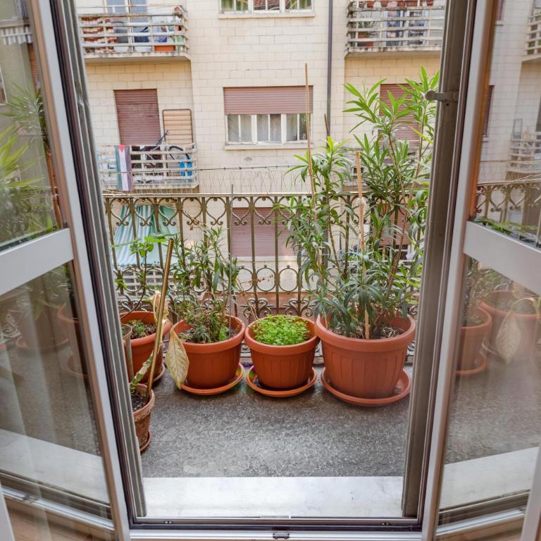 Urban Dora - For Families - Appartamento con 2 Camere da Letto - 55