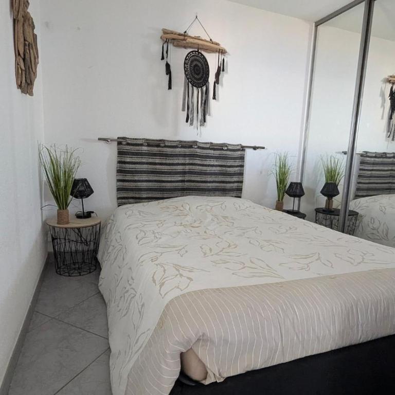T2 cabine avec vue imprenable, parking, piscine - Appartement 1 Chambre - 9