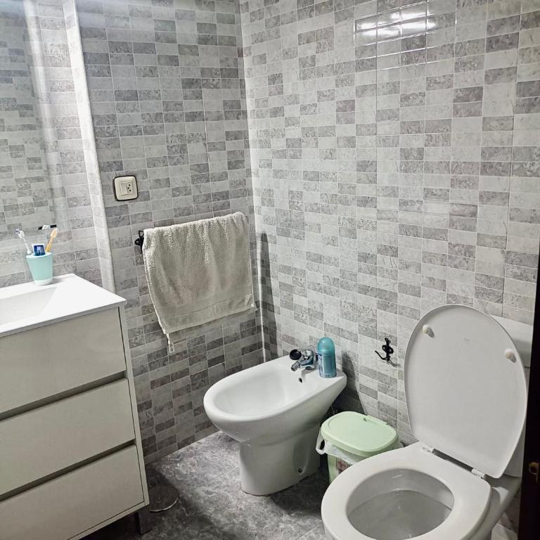 Bonita Habitación cerca Centro - Habitación Individual con baño compartido - 5