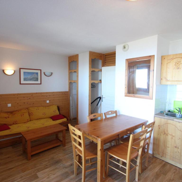 Studio cabine 4 pers à Chamrousse avec terrasse - FR-1-549-163 - Studio - 7