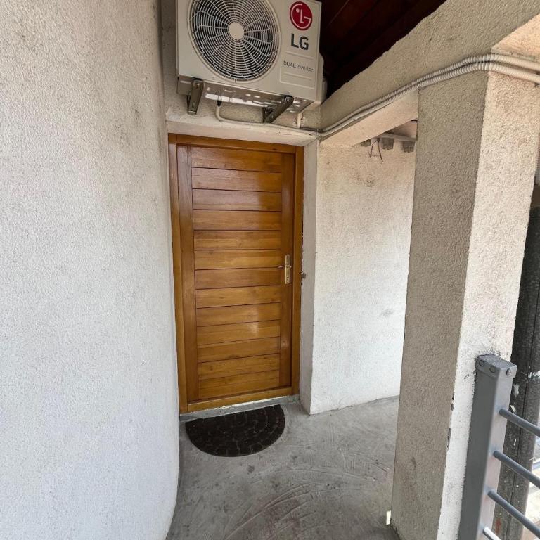 Vacation spot in Sarajevo in a calmest spacious area - One-Bedroom Apartment - 23