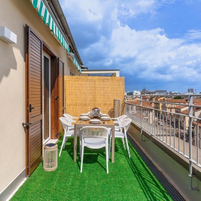 Exclusive Rooftop Vista Duomo - Appartamento con 2 Camere da Letto - 2